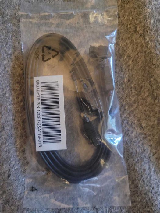 2x Nowy Kabel SATA - Gigabyte, Komplet, PC, Dysk SSD, Dysk HDD, Dysk