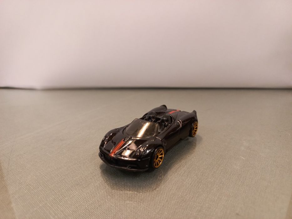 Pagani Huayra Hot Wheels