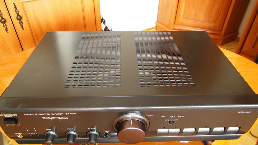 SU A600 Technics wzmacniacz ładny stan bez pilota