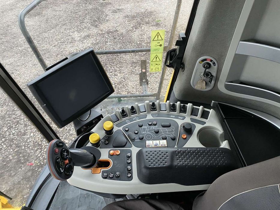 Комбайн нюхолан сх8.80