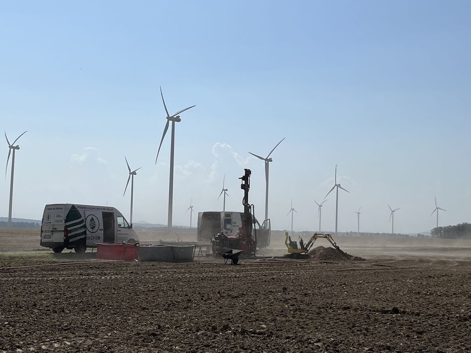 Wiercenie Studni Odwierty Studnie Głębinowe, Pompy Ciepła, montaż pomp