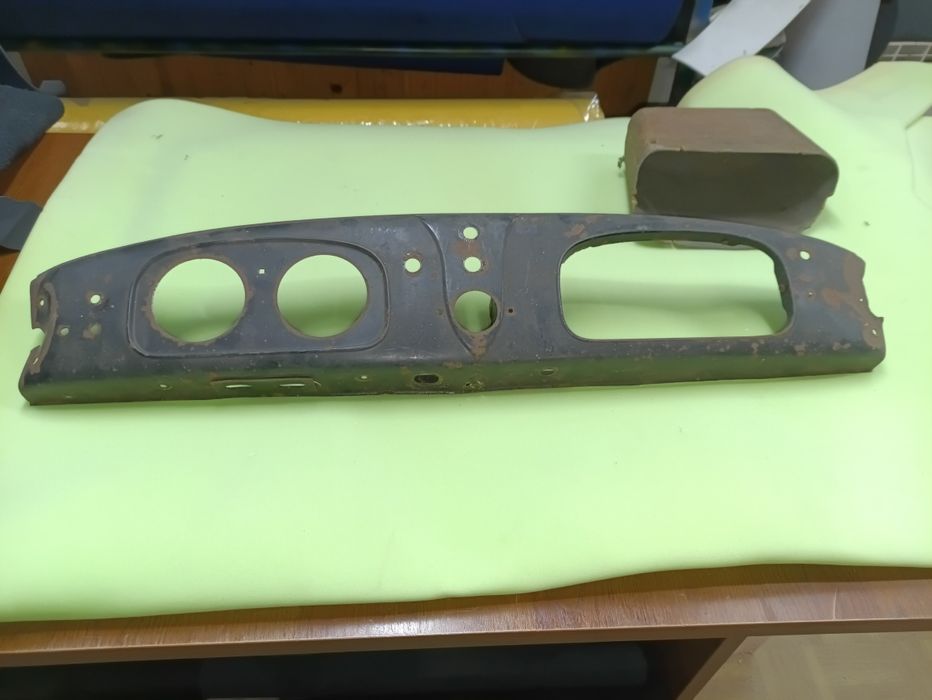 Панель на Опель Р4,ретро