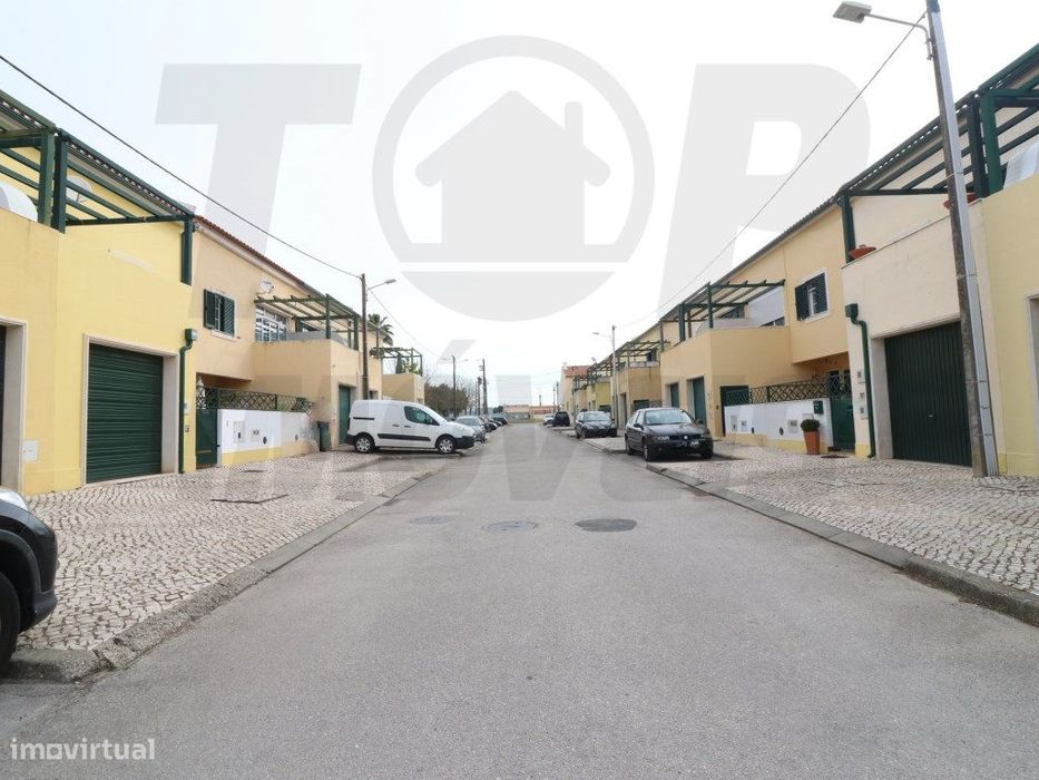 Moradia V3 - Porto Alto - 399.000€