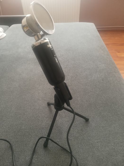 Mikrofon Trust Madell Microphone Desk