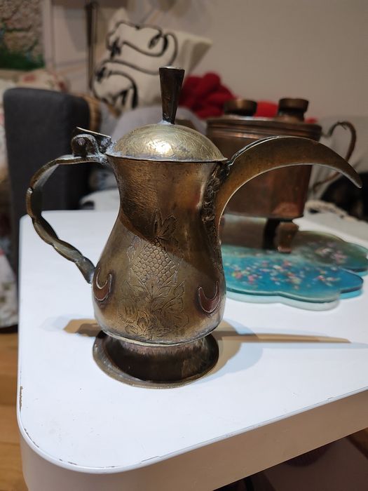 Stary dzbanuszek dallah Egipt