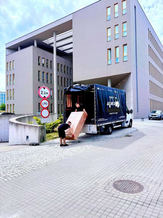 Przeprowadzki firm, biur Katowice - sprzęt • pakowanie • montaż • BDO