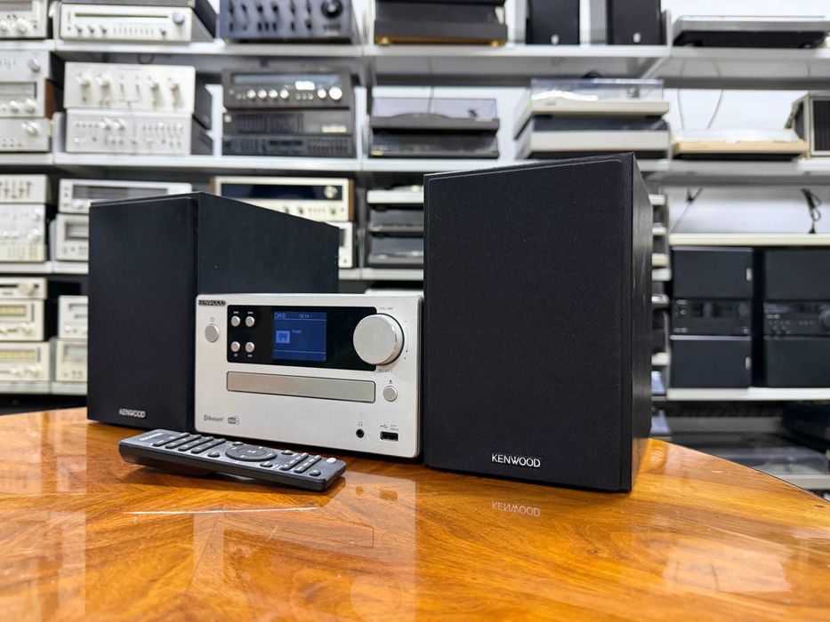 Wieża Kenwood M-725DAB-S (Bluetooth, AUX, CD, Radio, USB)  Audio Room