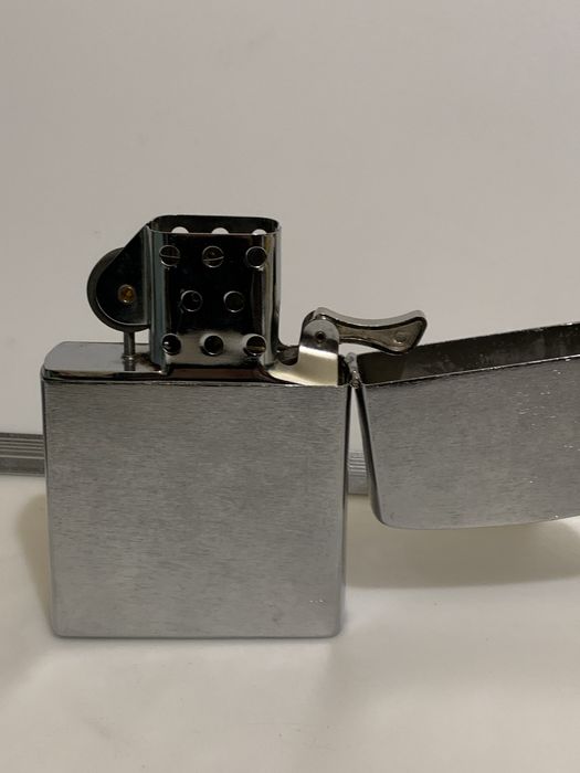 Коллекционная зажигалка Zippo