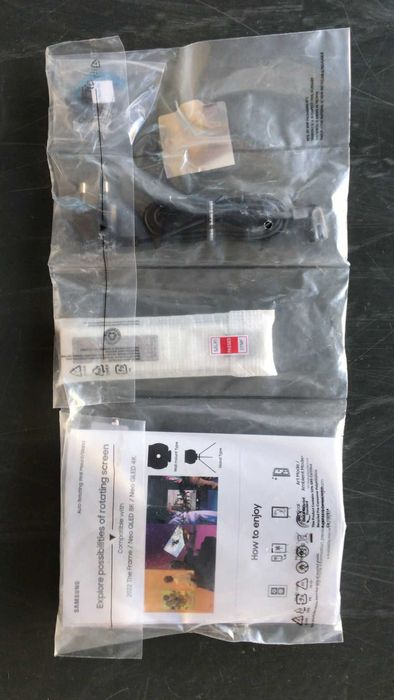 Smart TV Samsung QLED "The Frame 4k" LS03B 100% NOVO!