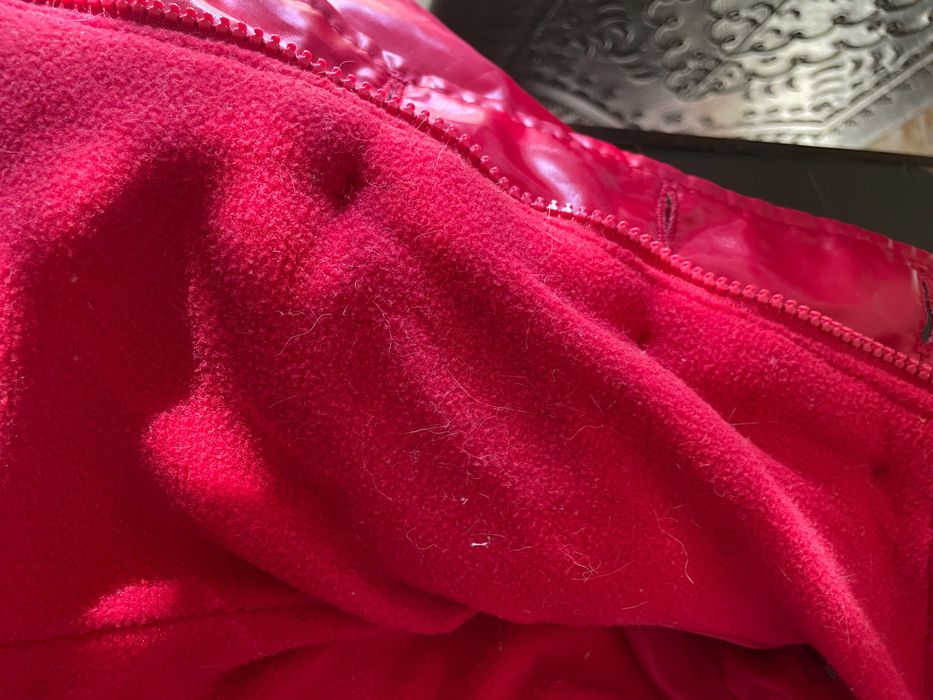 Blusão comprido acolchoado vermelho 9-12 meses