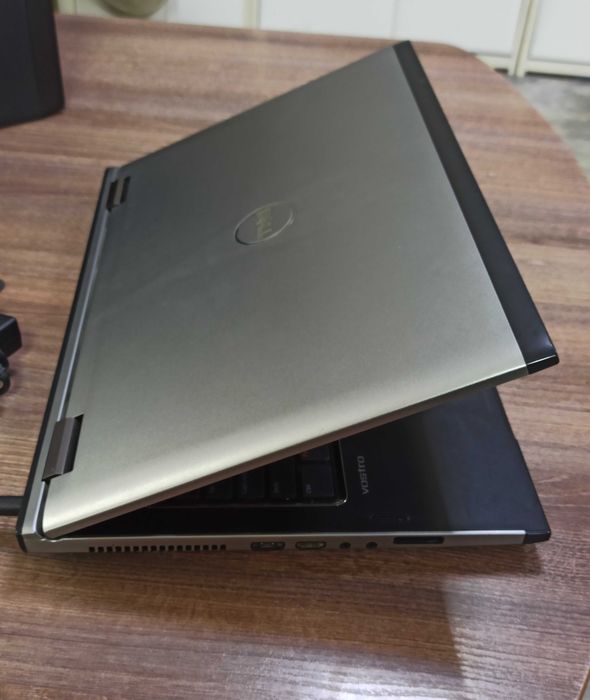Ноутбук б/в 17.3" Dell Vostro 3750