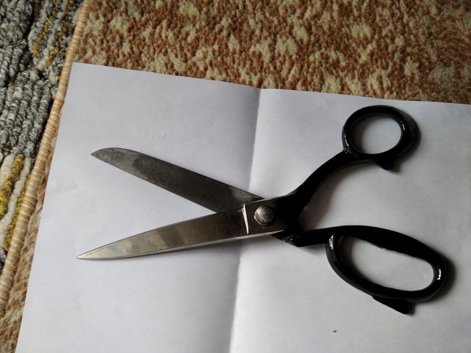 Ножиці професійні кравецькі,9 дюймів,Італія.