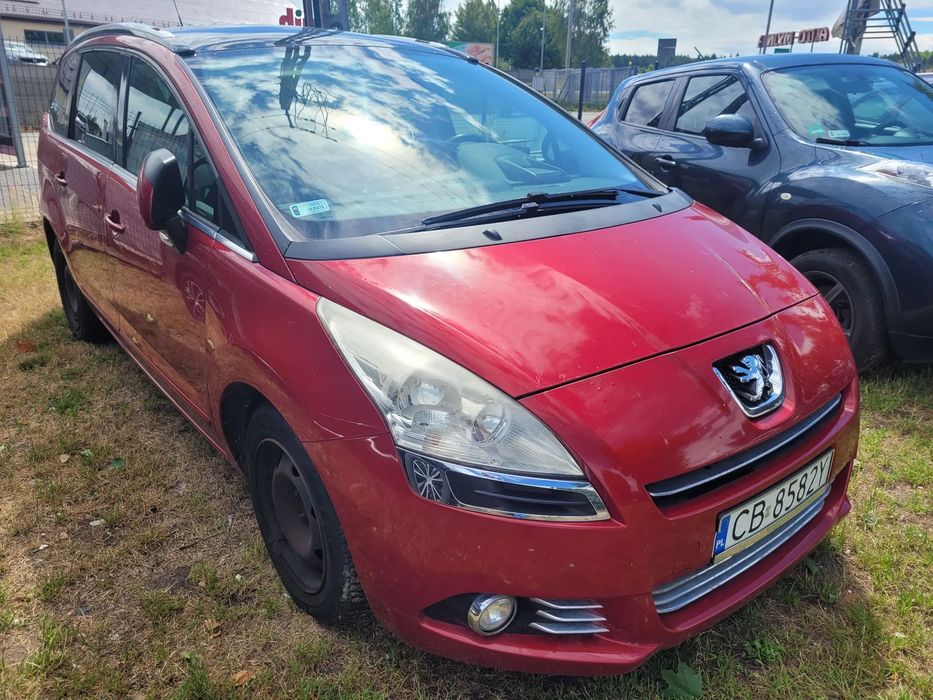Peugeot 5008