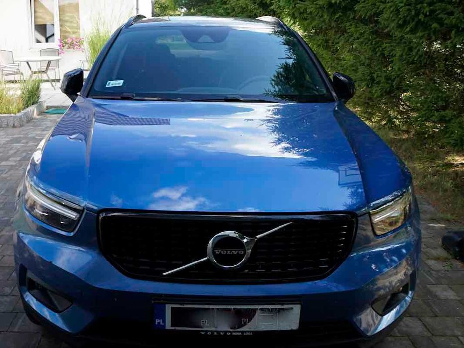 VOLVO XC40 D4 - RDesgn