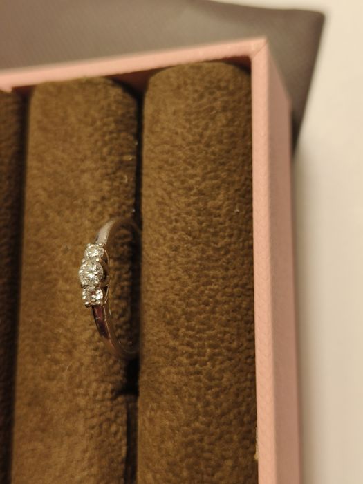 Pierścionek zaręczynowy W.KRUK 585 z diamentami 0.25 ct – certyfikat