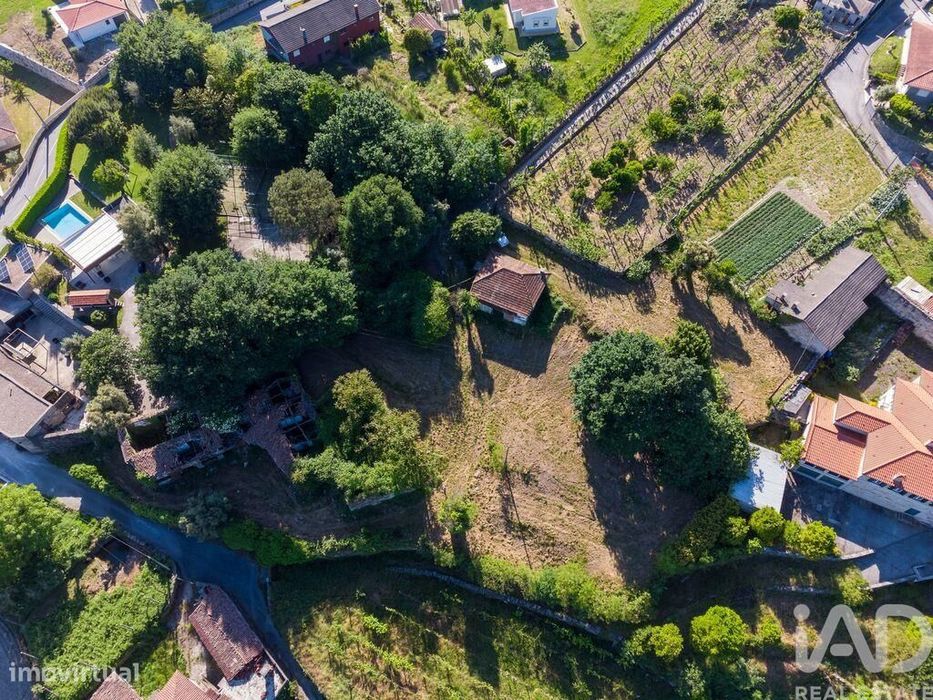 Terreno em Vilela de 3640,00 m2