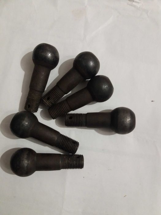 Палець рульових тяг