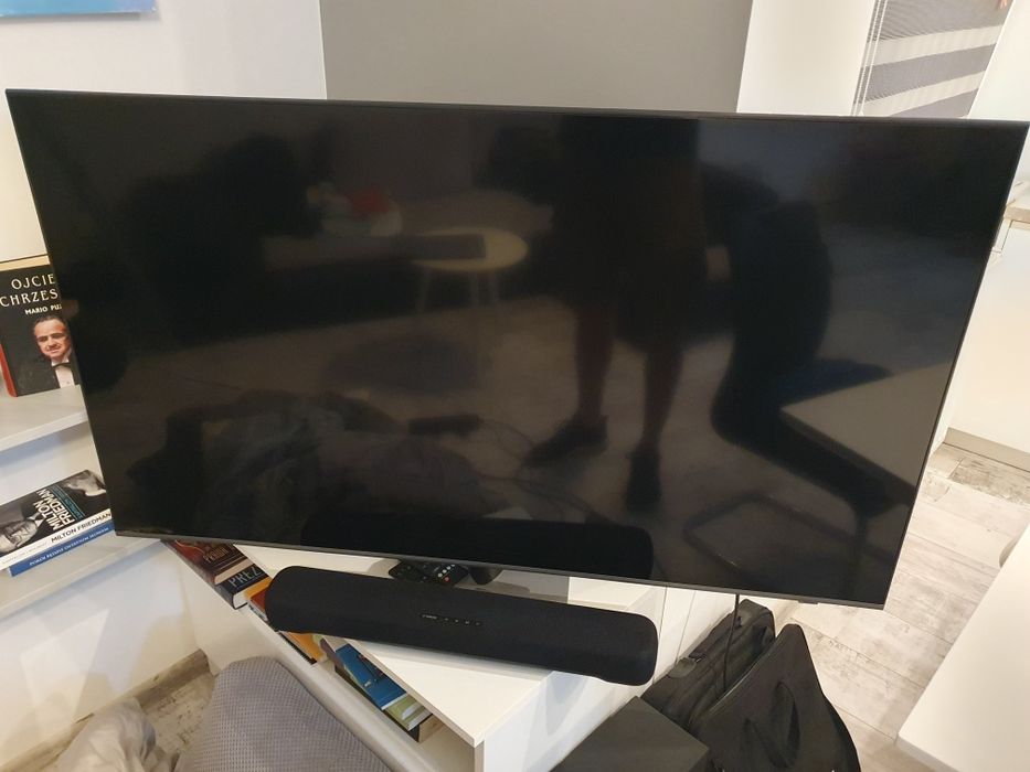 Uszkodzony telewizor na części SAMSUNG QE55Q77BATXXH zbita matryca 4K