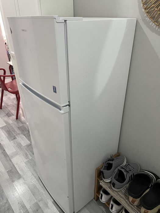 Frigorífico CONFORTEC em bom estado