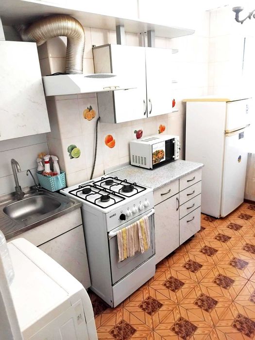 здам 2 кімн 3 Слобідська 1\9,є все,заклена лоджа,поруч садочок,школа