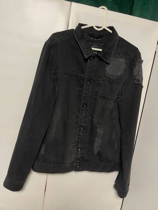 Чорна джинсовка