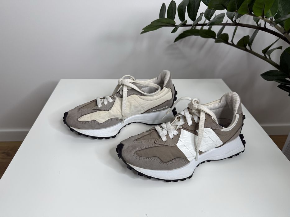 Кросівки New Balance 327 оригінал