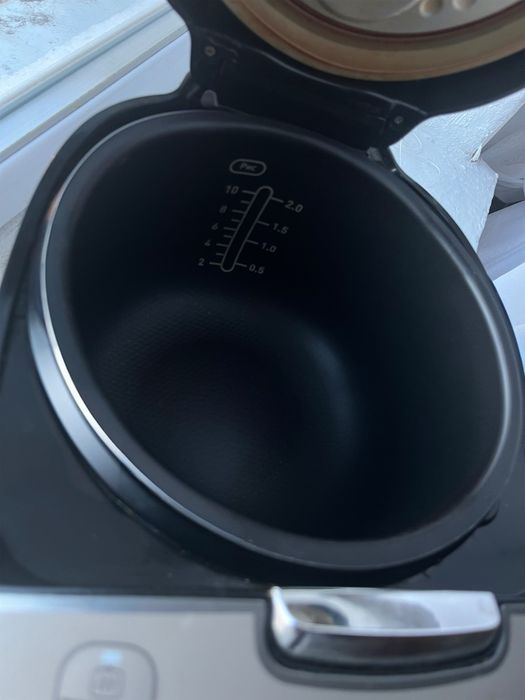 Мультиварка TEFAL RK321A34 в робочем состоянии’