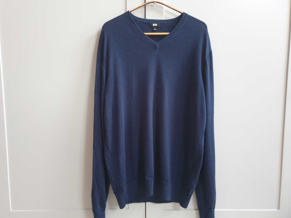 Granatowy sweter Uniqlo 100% wełna wełniany