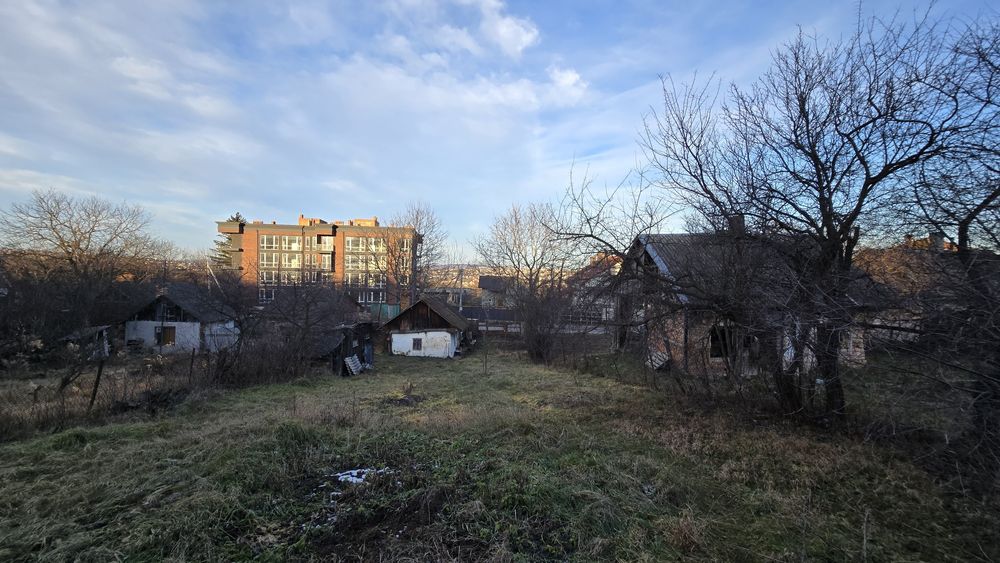 Продається земельна ділянка під забудову, вул. Р.  Шухевича