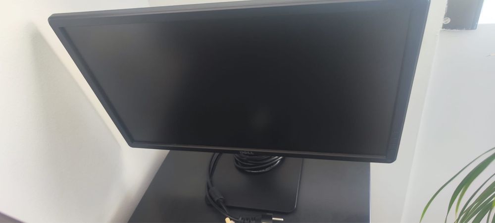 2x Monitores Dell P2414H 24” Full HD IPS