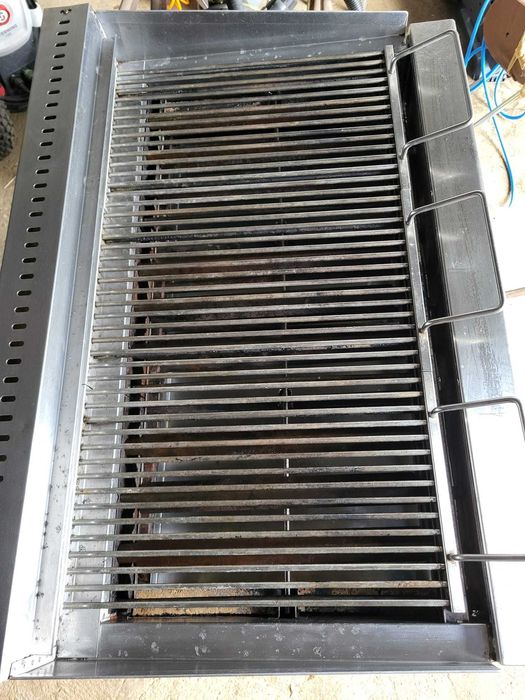 Grelhador a Gás de 3 Queimadores com Deflectores