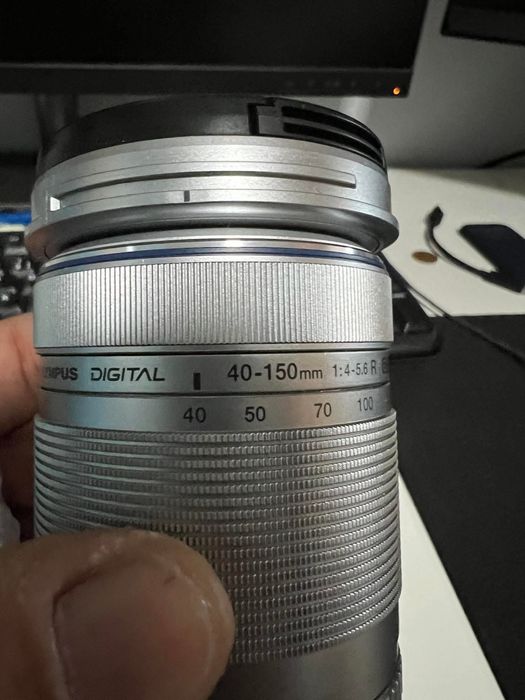 Vendo Okympus OM-D-E M10 mark||