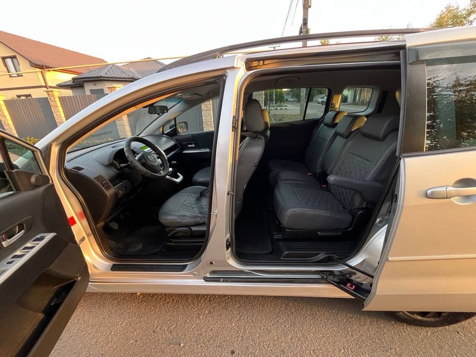 Продам Mazda 5, 2008 года