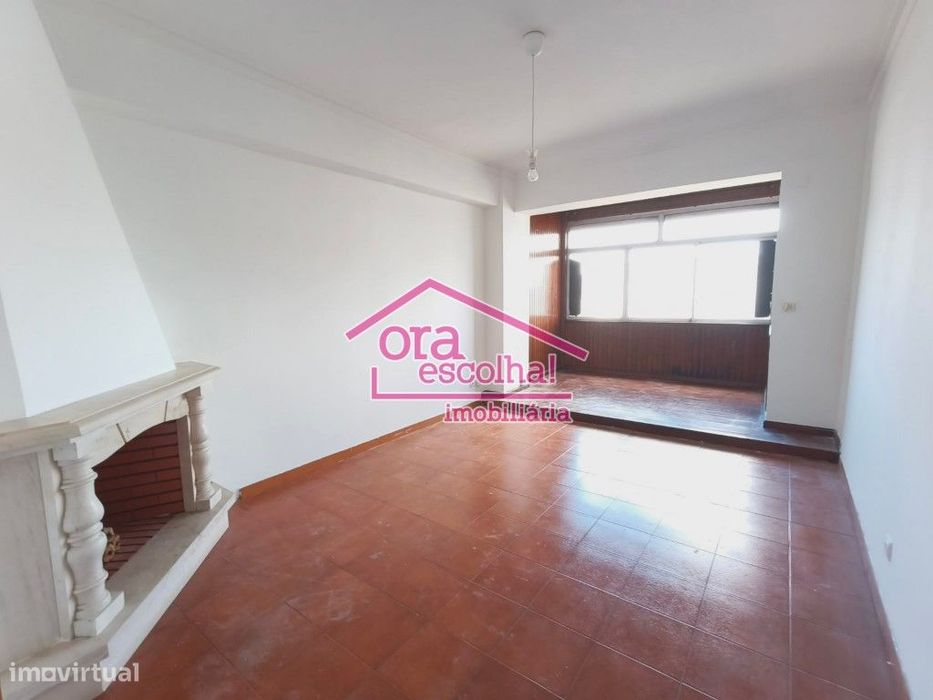Apartamento T2 com 95 m2 no Miratejo!