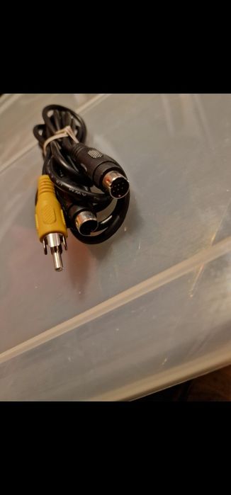 Kable do komputera I TV 3