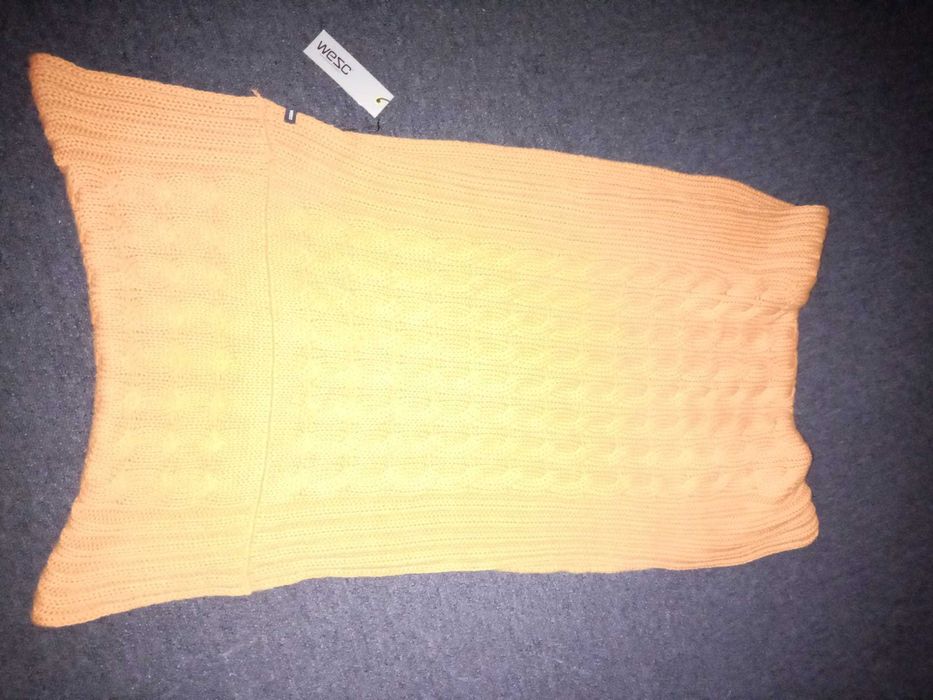 Cachecol grande Wesc NOVO