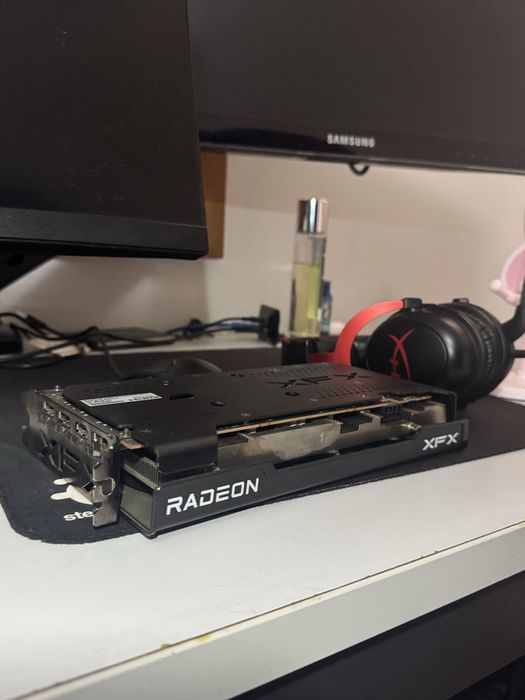 XFX RX 6600 XT 8GB
