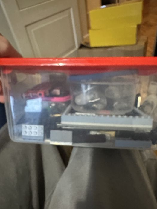 Vendo 15kg de legos com alguns montados e outros nao