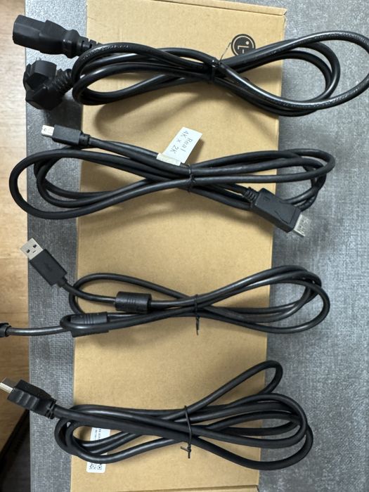 Монітор LG 31MU97Z , 32 дюйми