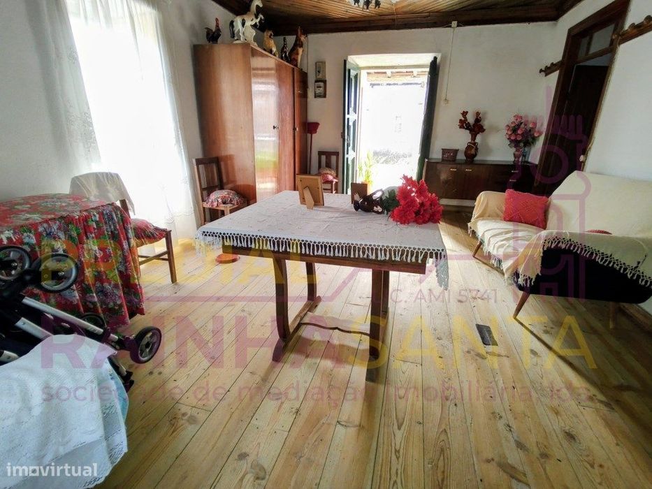 Moradia M2 em pedra; terreno- Pronta a habitar - Penela