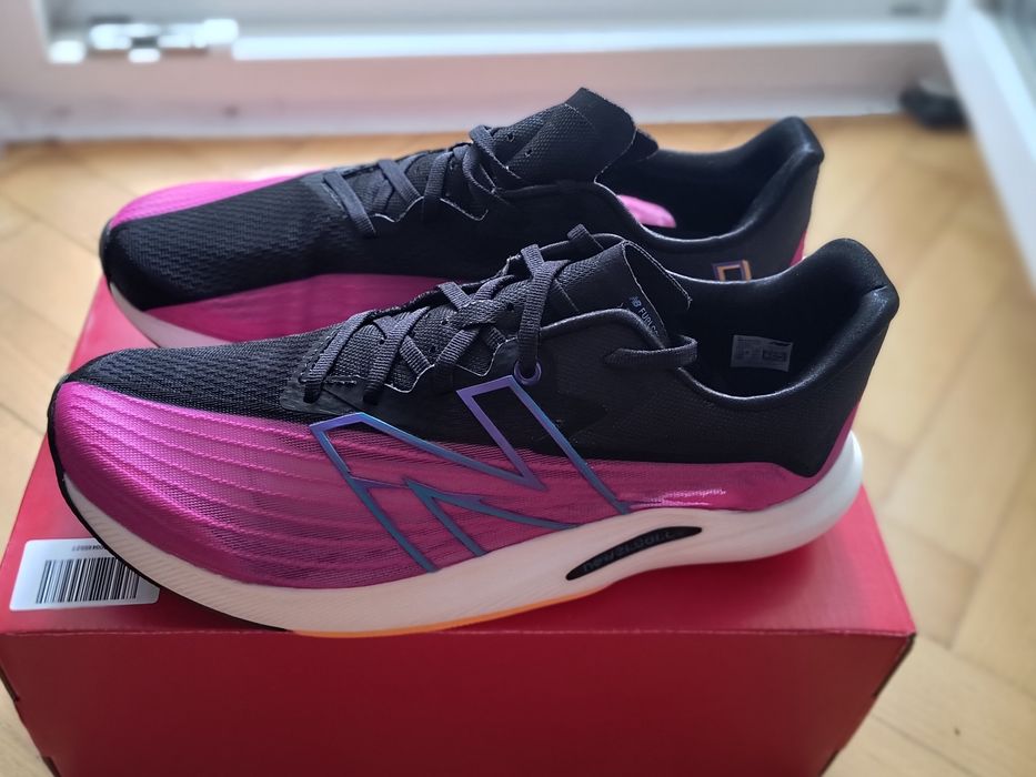 New Balance FuelCell Rebel V2 rozm 45