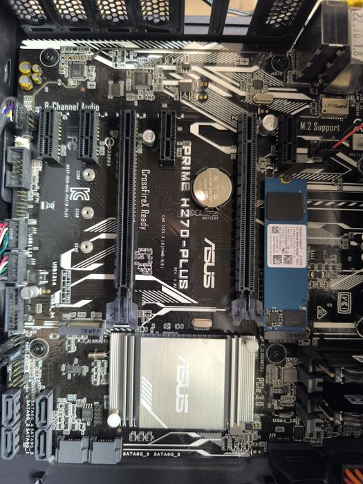 PC Desktop – i3 / 16GB RAM / SSD 512GB M. 2/ Corsair
