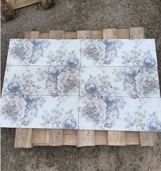 Плитка цветы 20 на 50 см 1 сорт дешево