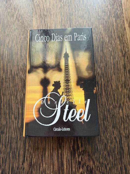 Livro “Cinco Dias em Paris” de Danielle Steel