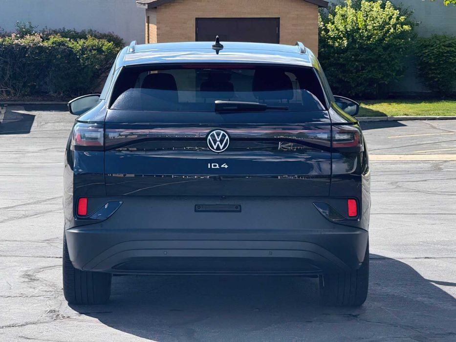 Volkswagen ID.4 Pro      2023