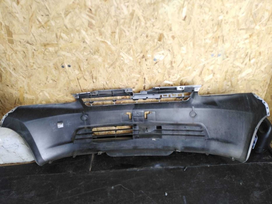 Para Choques Frente Daihatsu Sirion 2006