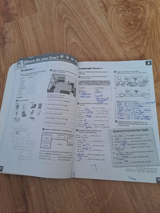 Zeszyt ćwiczeń z języka angielskiego Voices Workbook Macmillan 2