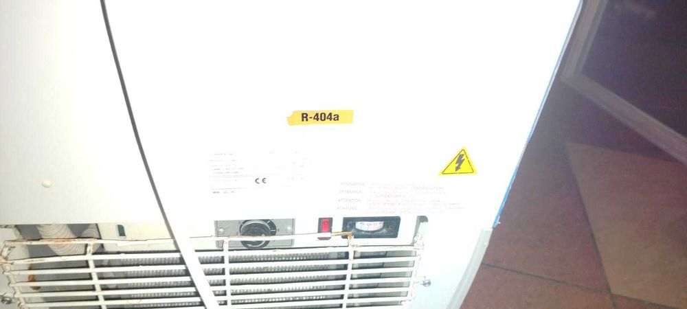 Witryna mroźnicza / Lada do lodów