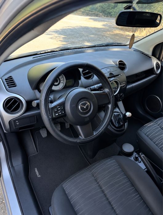 Mazda 2 — fotografia 5