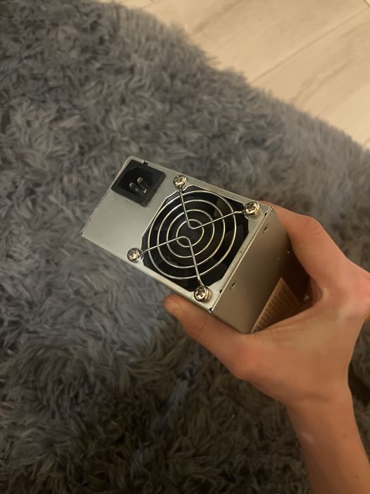 Блок питания 13.9В 133А для домашнего автозвука (мощный)